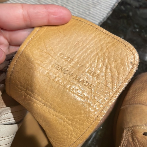 Bed sty handcrafted leather boots size 7 - Picture 2 of 3